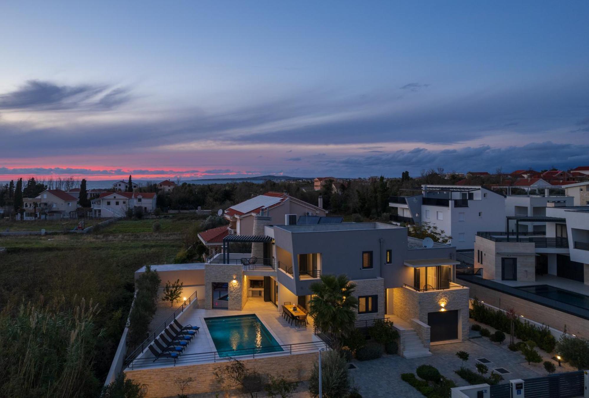 Villa Roca With Heated Pool And Sauna Privlaka (Zadar) Exterior foto