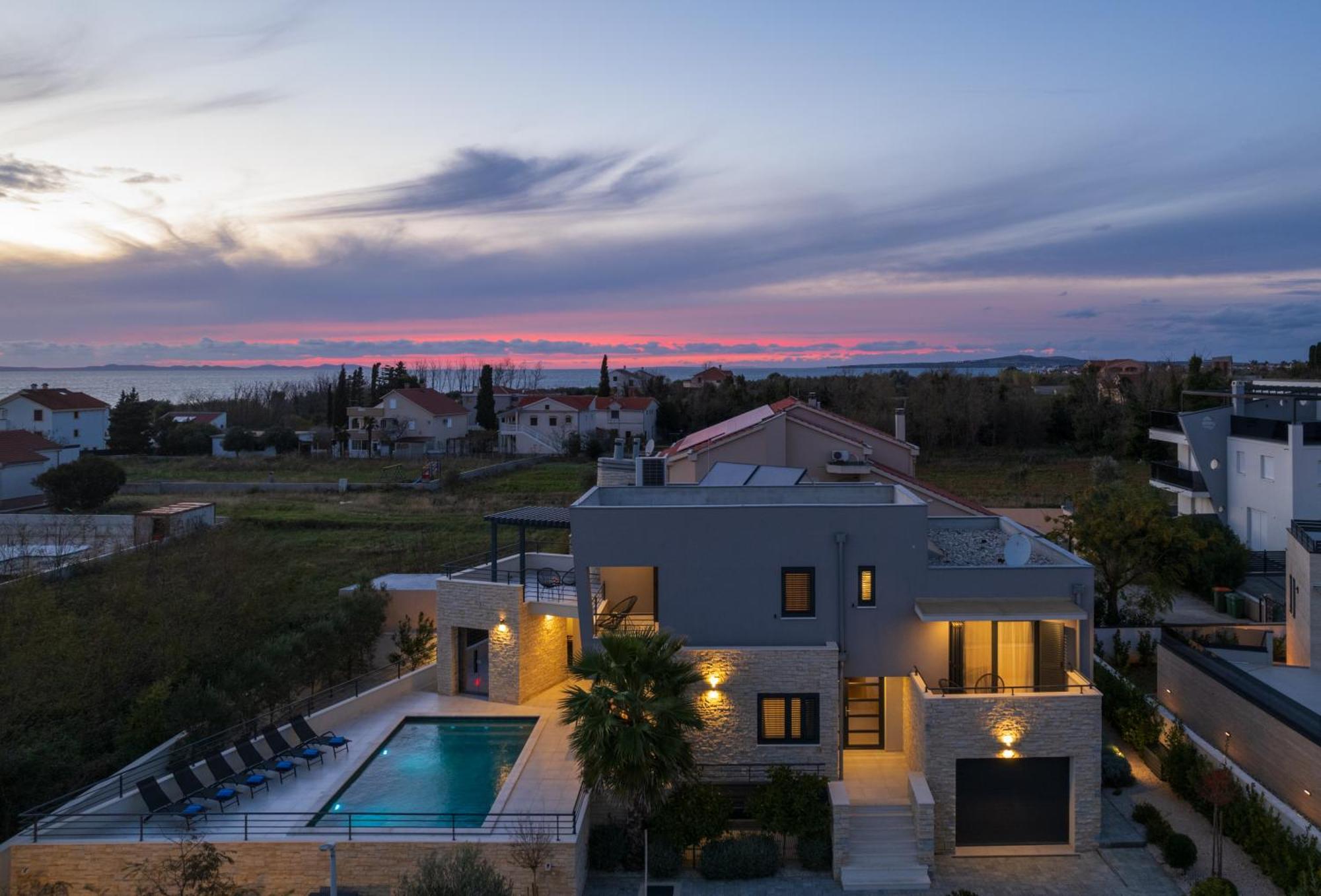 Villa Roca With Heated Pool And Sauna Privlaka (Zadar) Exterior foto